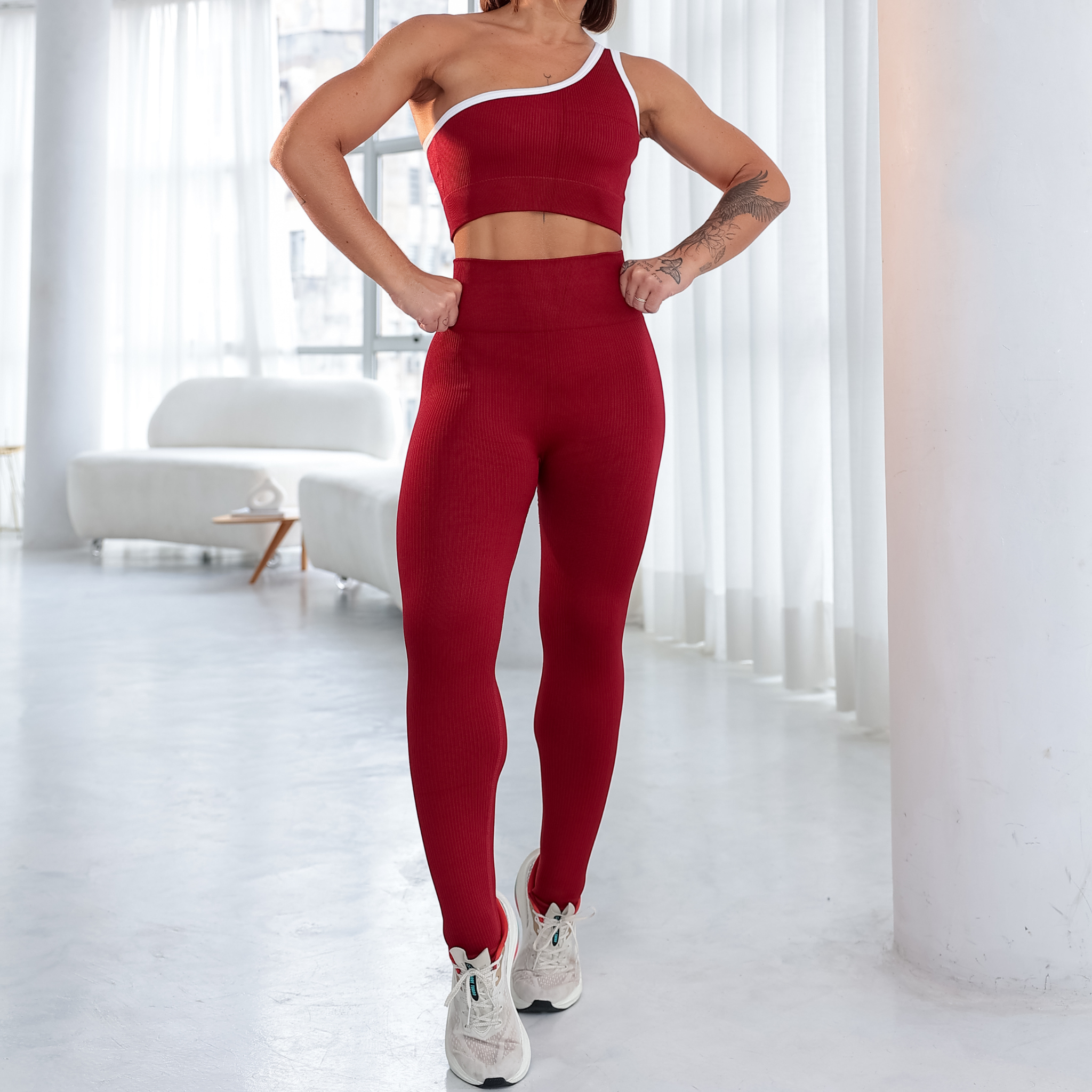 Conjunto One Shoulder Power