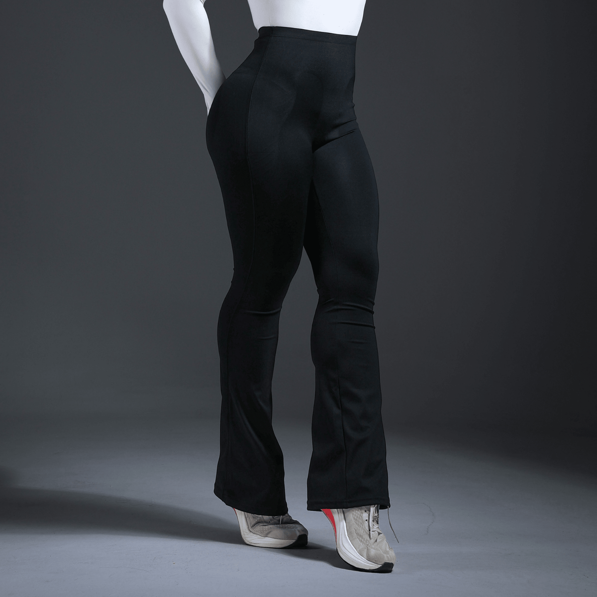 Calça Flare Contour ECLIPSE™ - Miss Blessed Modas