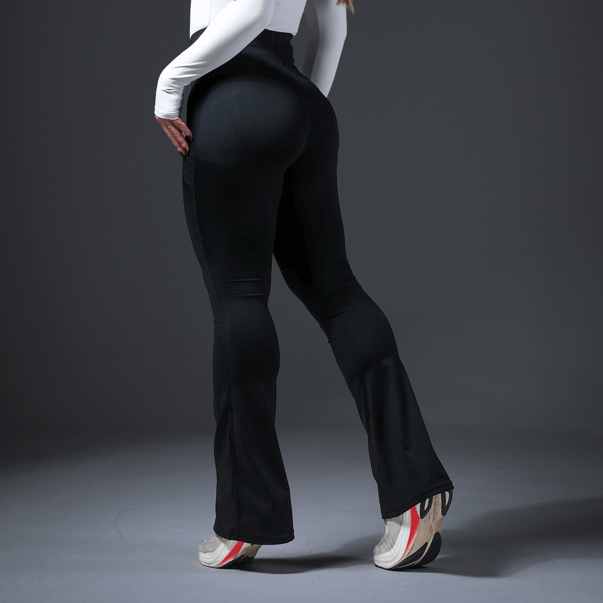 Calça Flare Contour ECLIPSE™ - Miss Blessed Modas