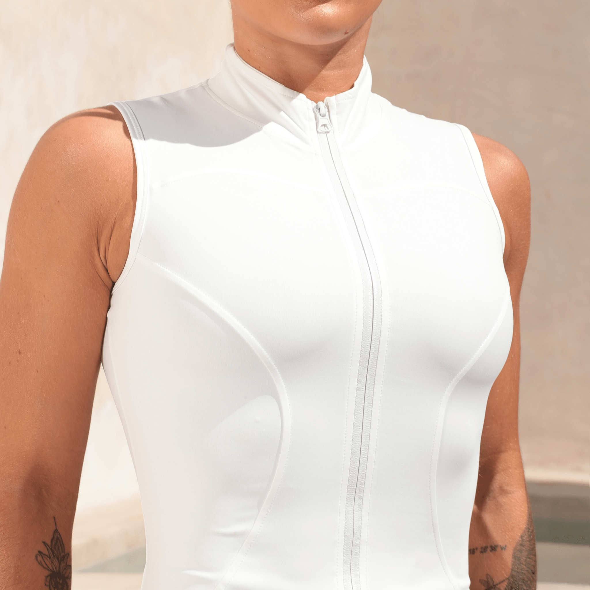 Camiseta VeloSleeve VORTEX™ - Miss Blessed Modas