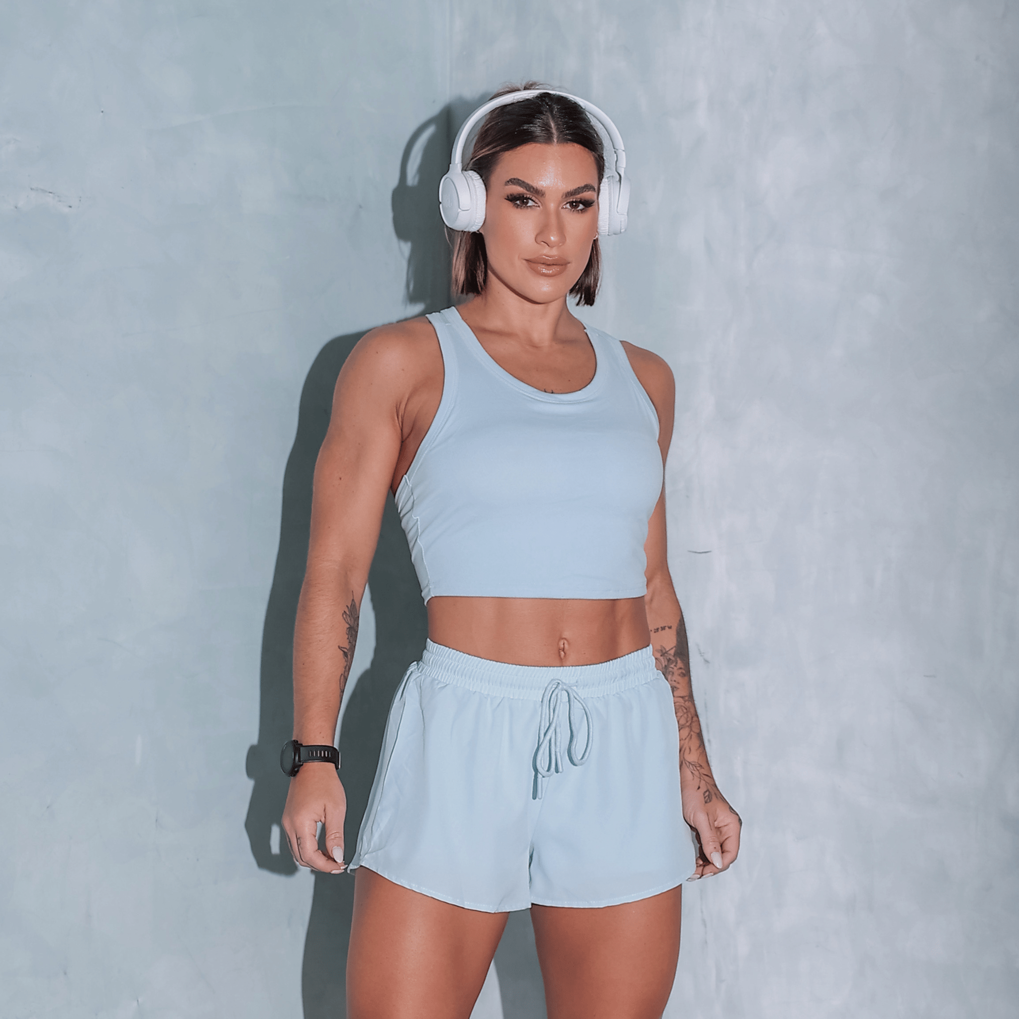 Conjunto Esportivo com Short Duplo e Regata - Miss Blessed Modas