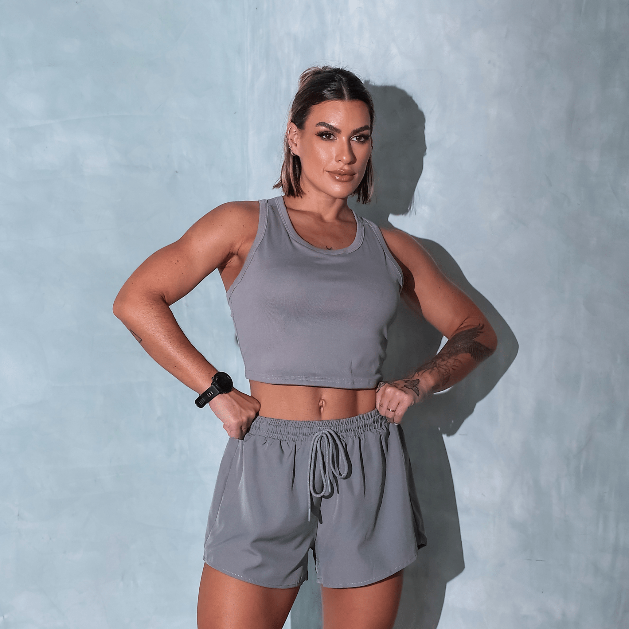 Conjunto Esportivo com Short Duplo e Regata - Miss Blessed Modas