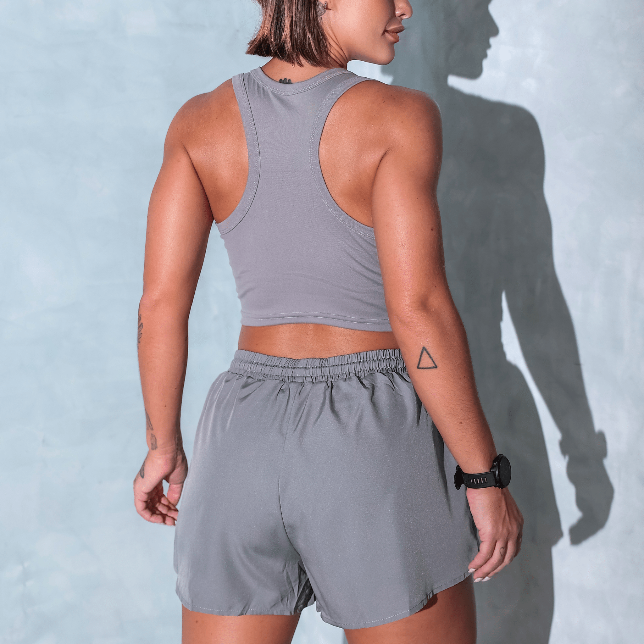 Conjunto Esportivo com Short Duplo e Regata - Miss Blessed Modas