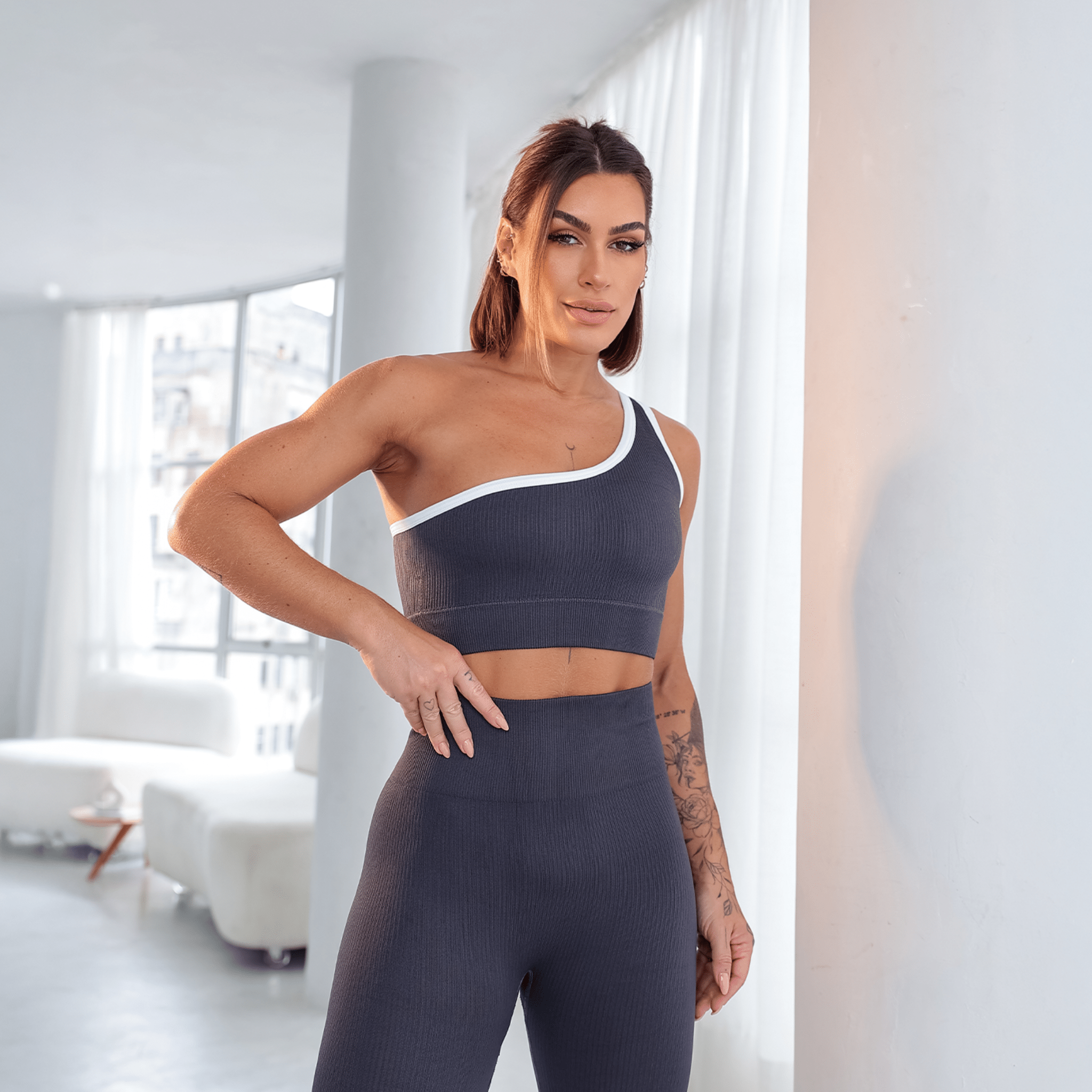 Conjunto One Shoulder Power - Miss Blessed Modas