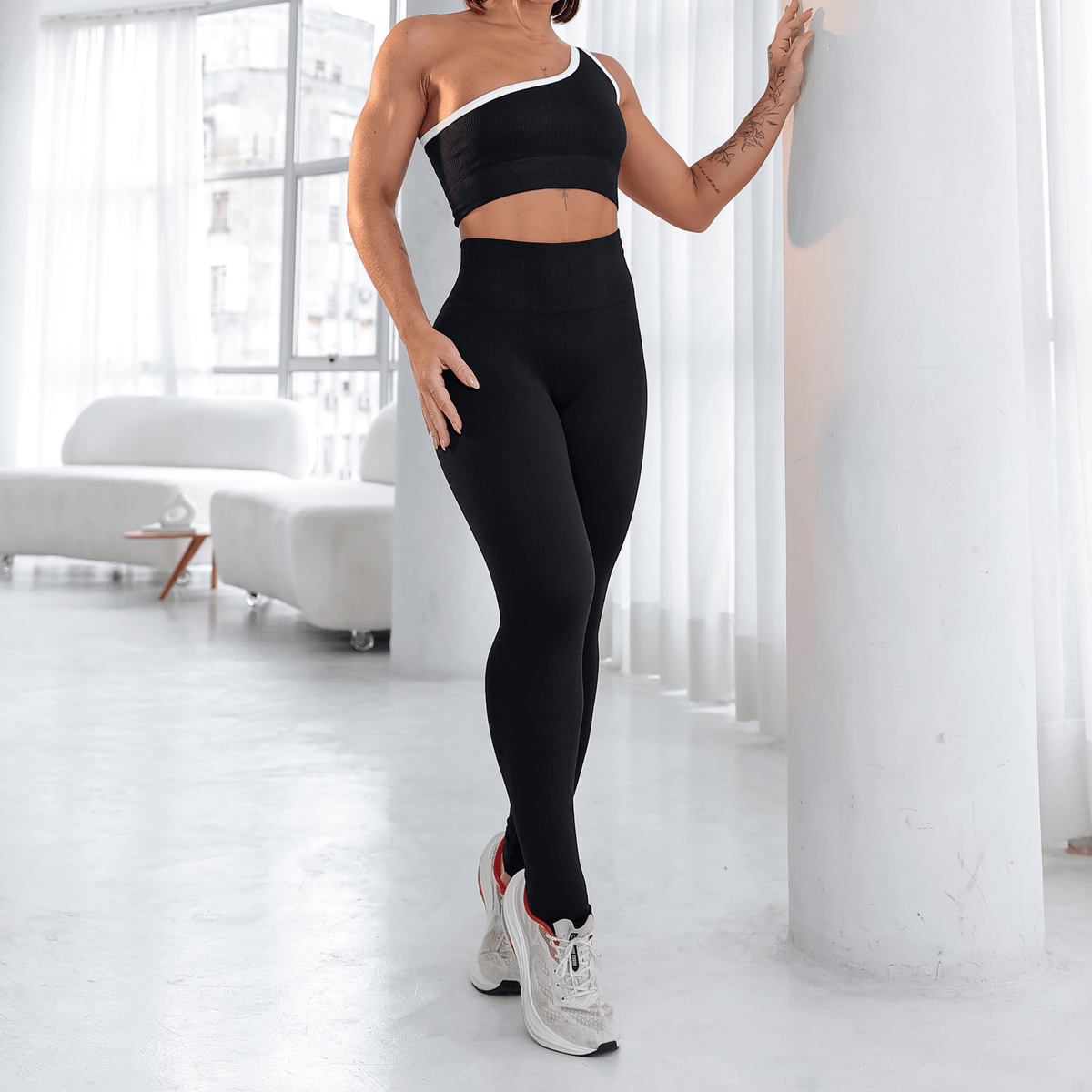 Conjunto One Shoulder Power - Miss Blessed Modas