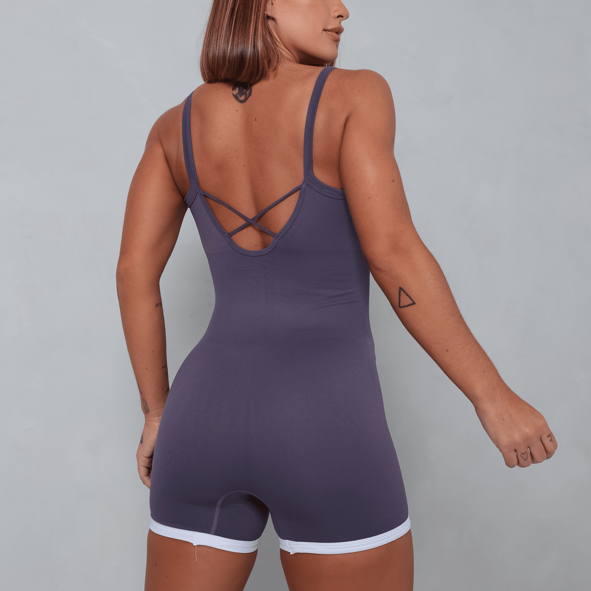 Macaquinho Cross Back - Miss Blessed Modas