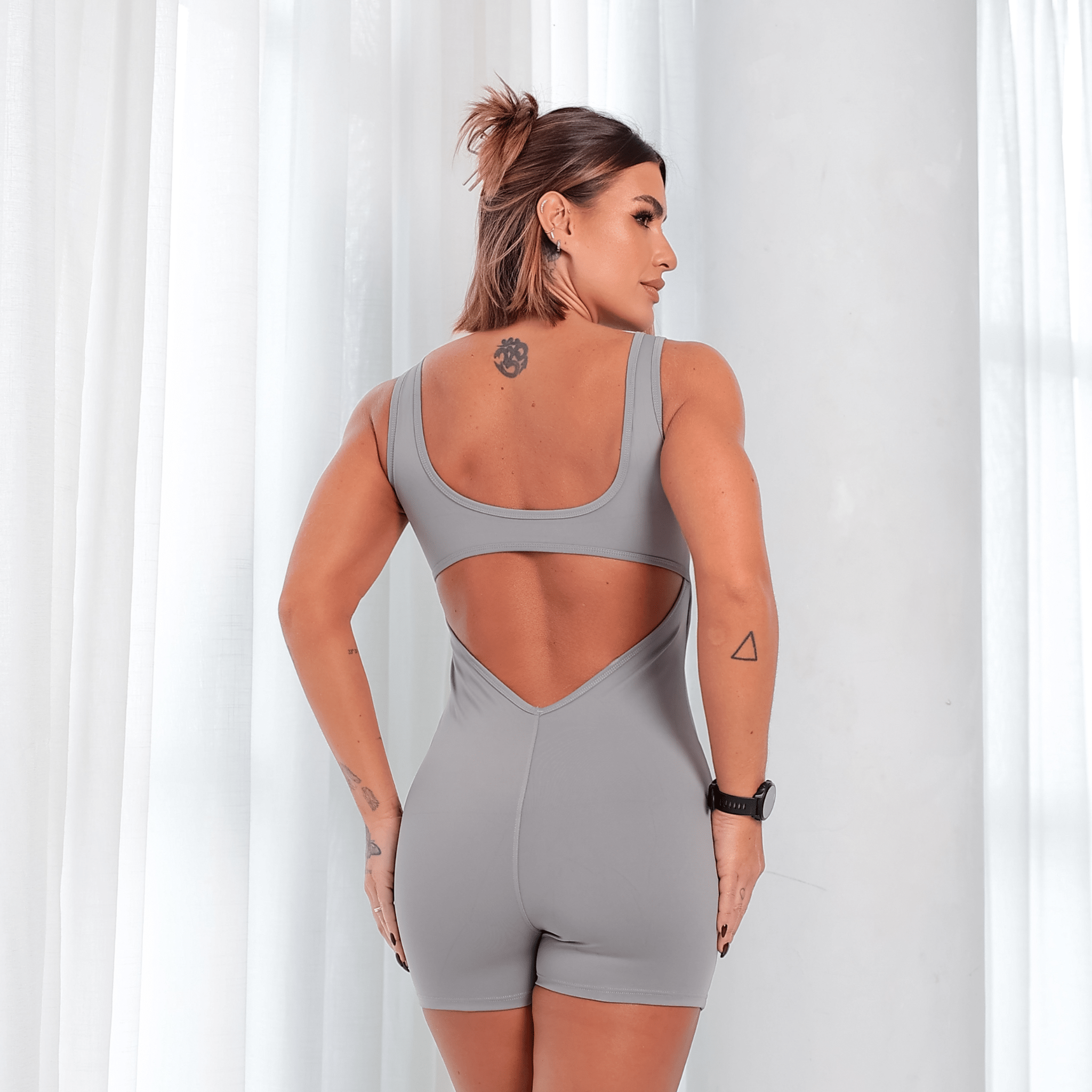 Macaquinho Peach Fit - Miss Blessed Modas