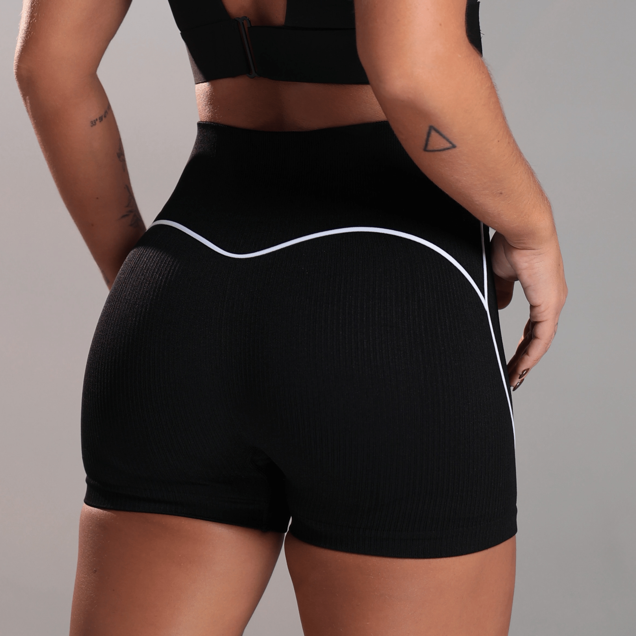 Shorts Contour Rib - Miss Blessed Modas